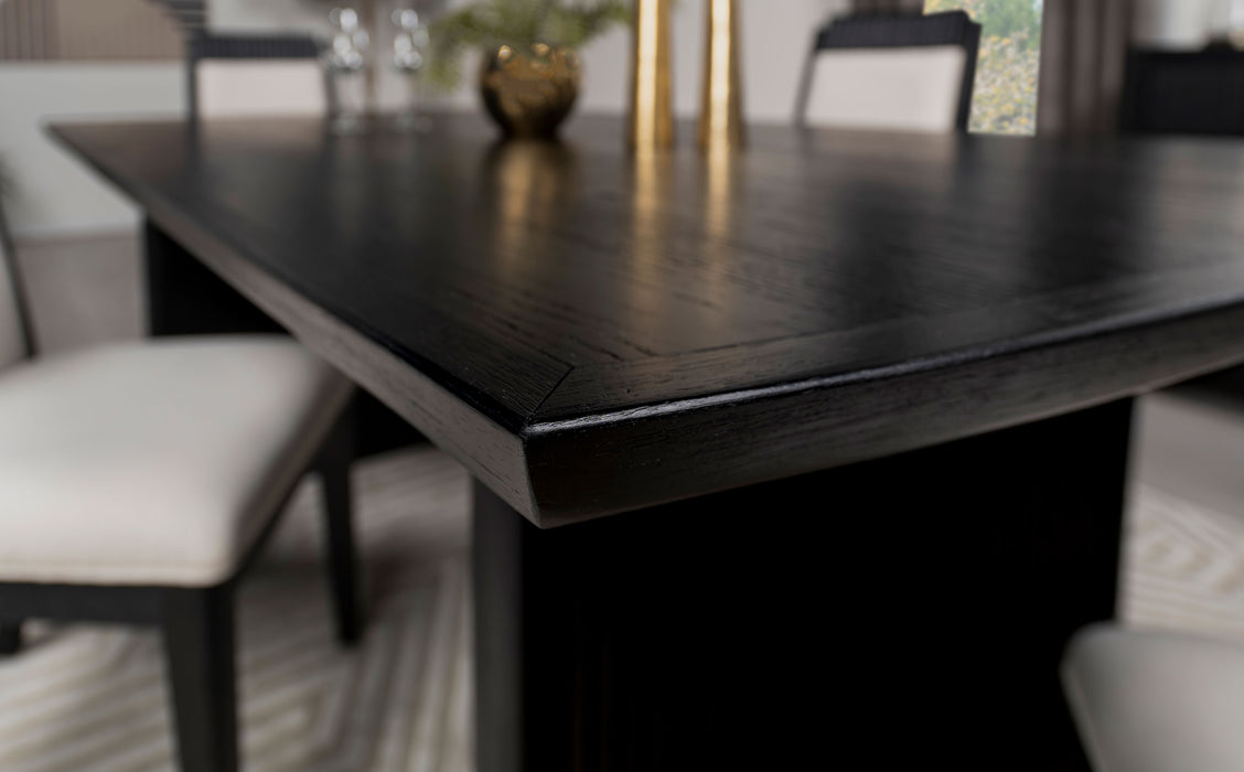 Brookmead Dining Table