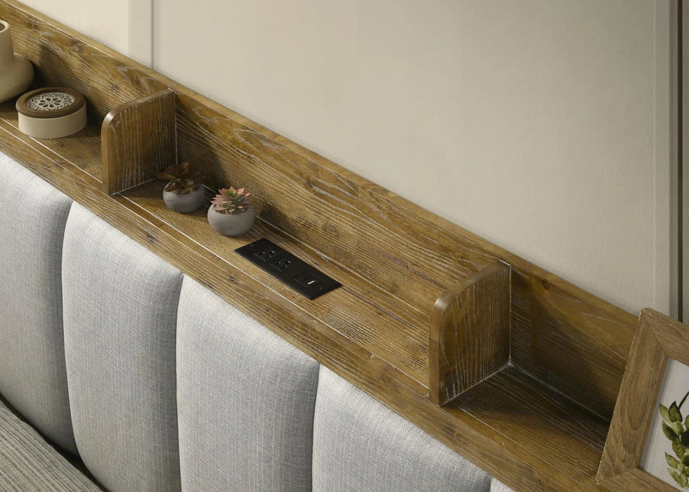 Light Aspen Oak Queen Bed