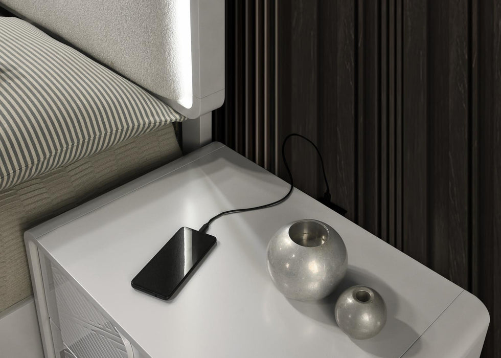 Cool Gray Mirror