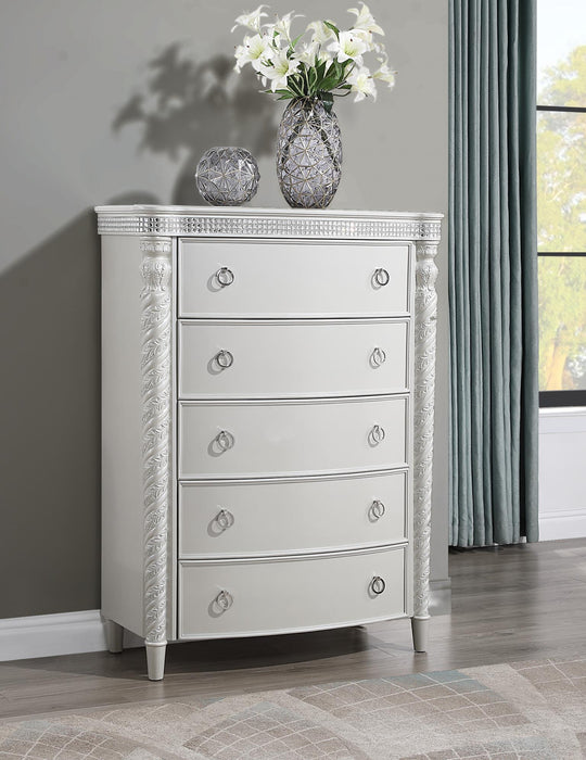 Queen Bed - Dresser - Mirror