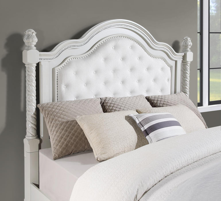 Queen Bed - Dresser - Mirror