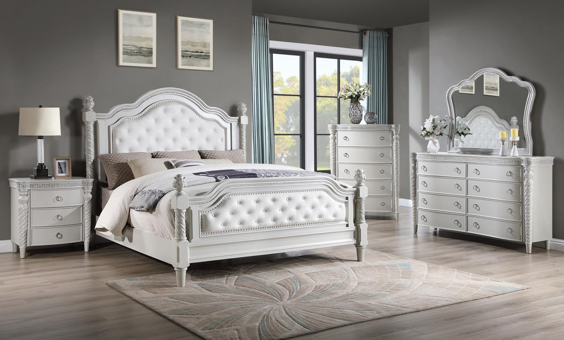 Queen Bed - Dresser - Mirror
