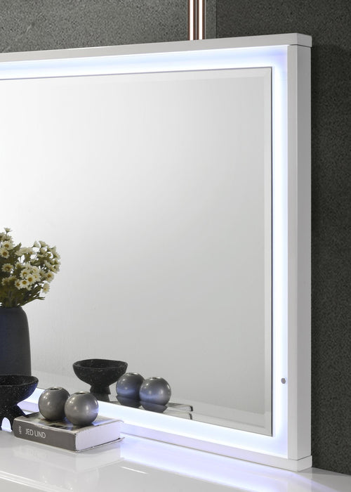 Queen Bed - Dresser - Mirror