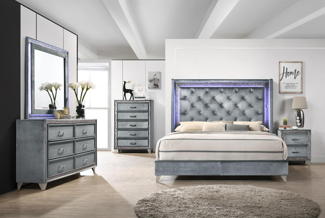 Queen Bed - Dresser - Mirror