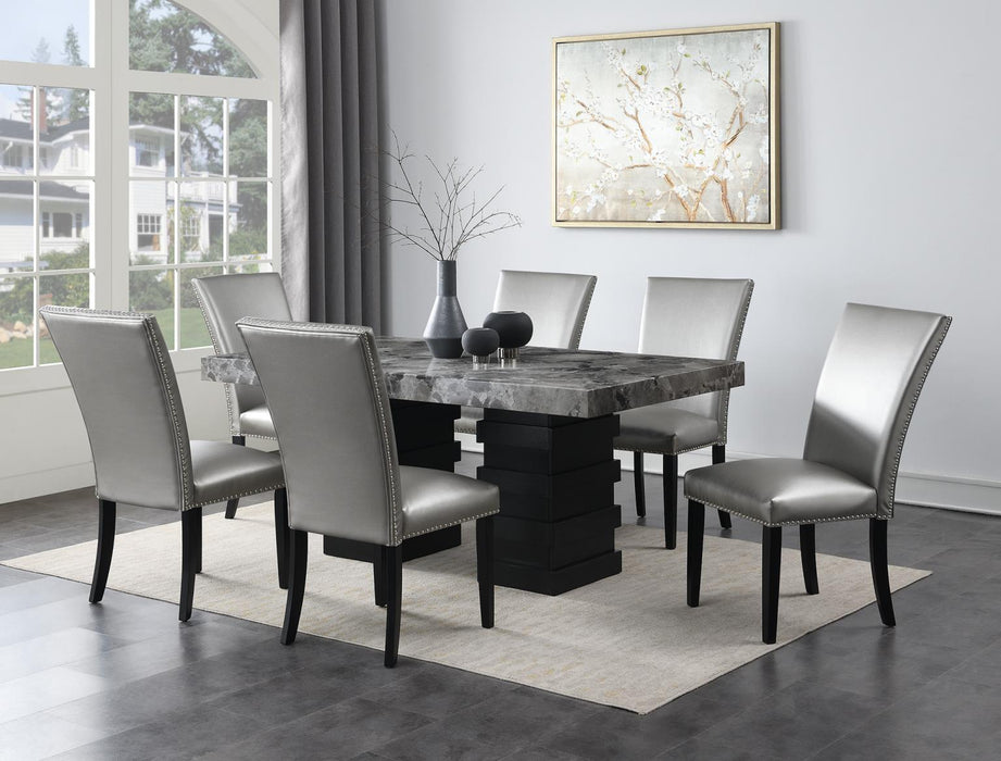 D137 Dining Table With 4 Leather Chairs