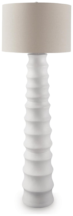 Veraleigh Floor Lamp