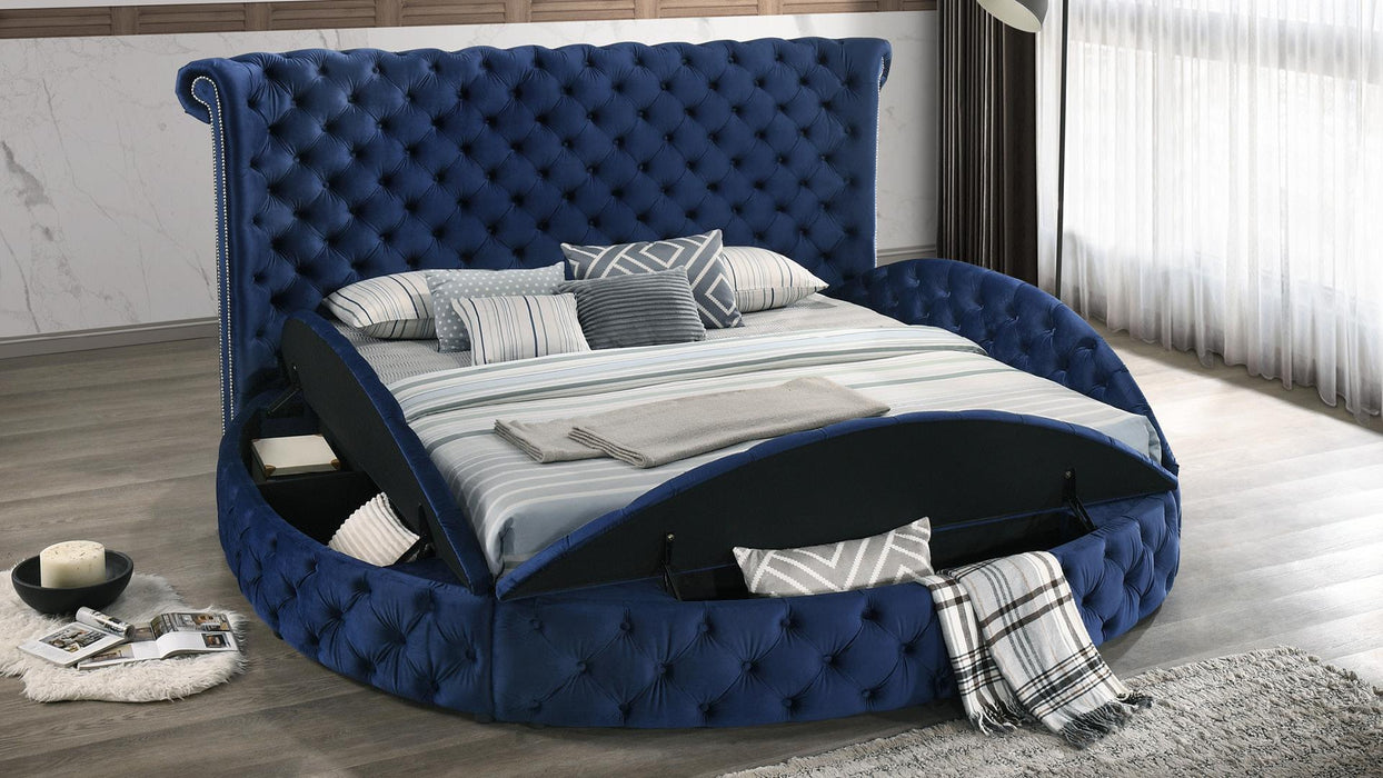 Silvia KING BED W/BLUETOOTH SPEAKER & USB - B550-K