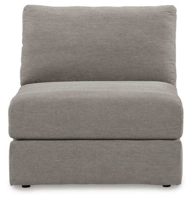 Avaliyah Sectional with Chaise